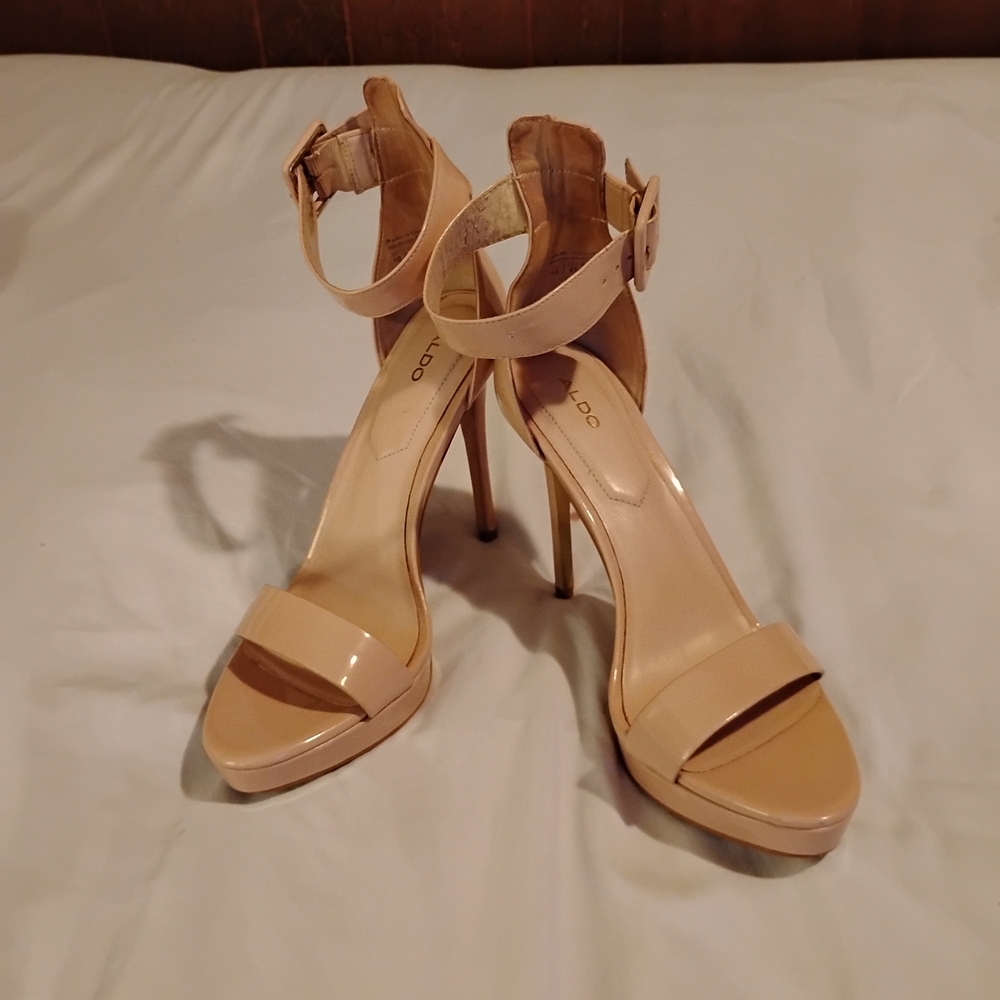 Aldo Women's Nude Platform Heels